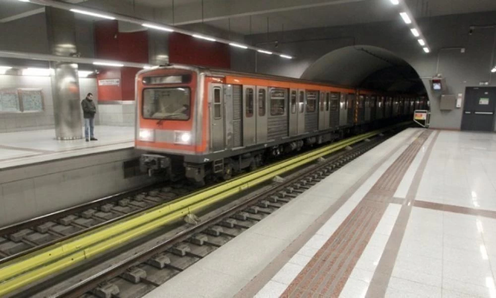 ΣΤΑΣΥ: Η αγάπη και ο έρωτας «επιβιβάζονται» στο Μετρό την ημέρα του Αγίου Βαλεντίνου